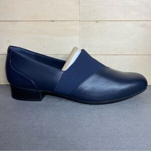 Clarks Juliet Gem Slip-Ons Navy Leather Women's Size 9 Shoes M Loafers